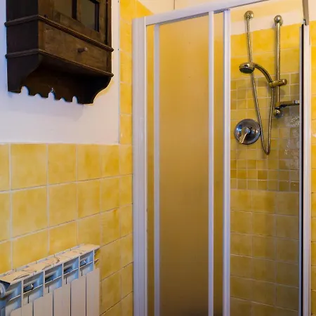펜션 Belvilla By Oyo Nice Farmhouse With Sauna Jacuzzi *